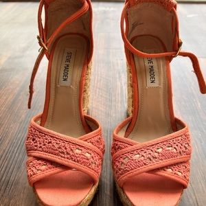 Steve Madden Knit Coral Wedges
